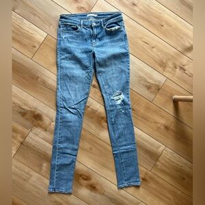 Levi’s 721 skinny jeans